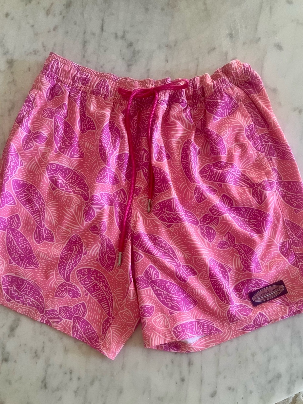 Vineyard Vines Pink Tropical Fish Print Swim Trunks in M!!! So Cute!!!